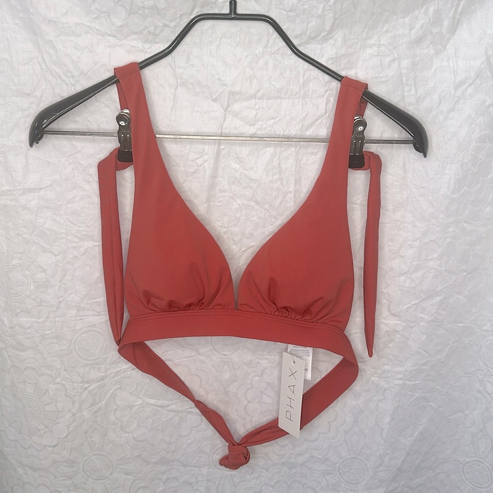 Hard to find! Banded halter Swim suit top , in TANORG color, size small